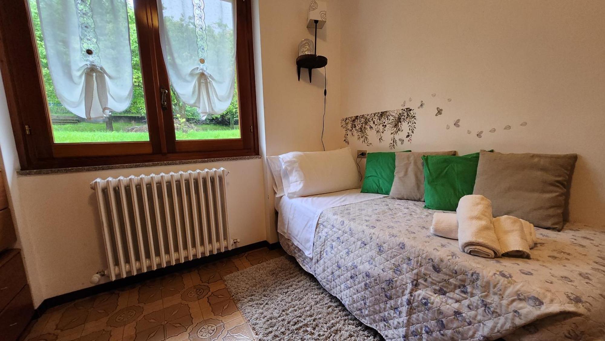 Apartment L'Ulivo Lake View Private Road 5 Kilometers From Varenna Lierna Exterior photo