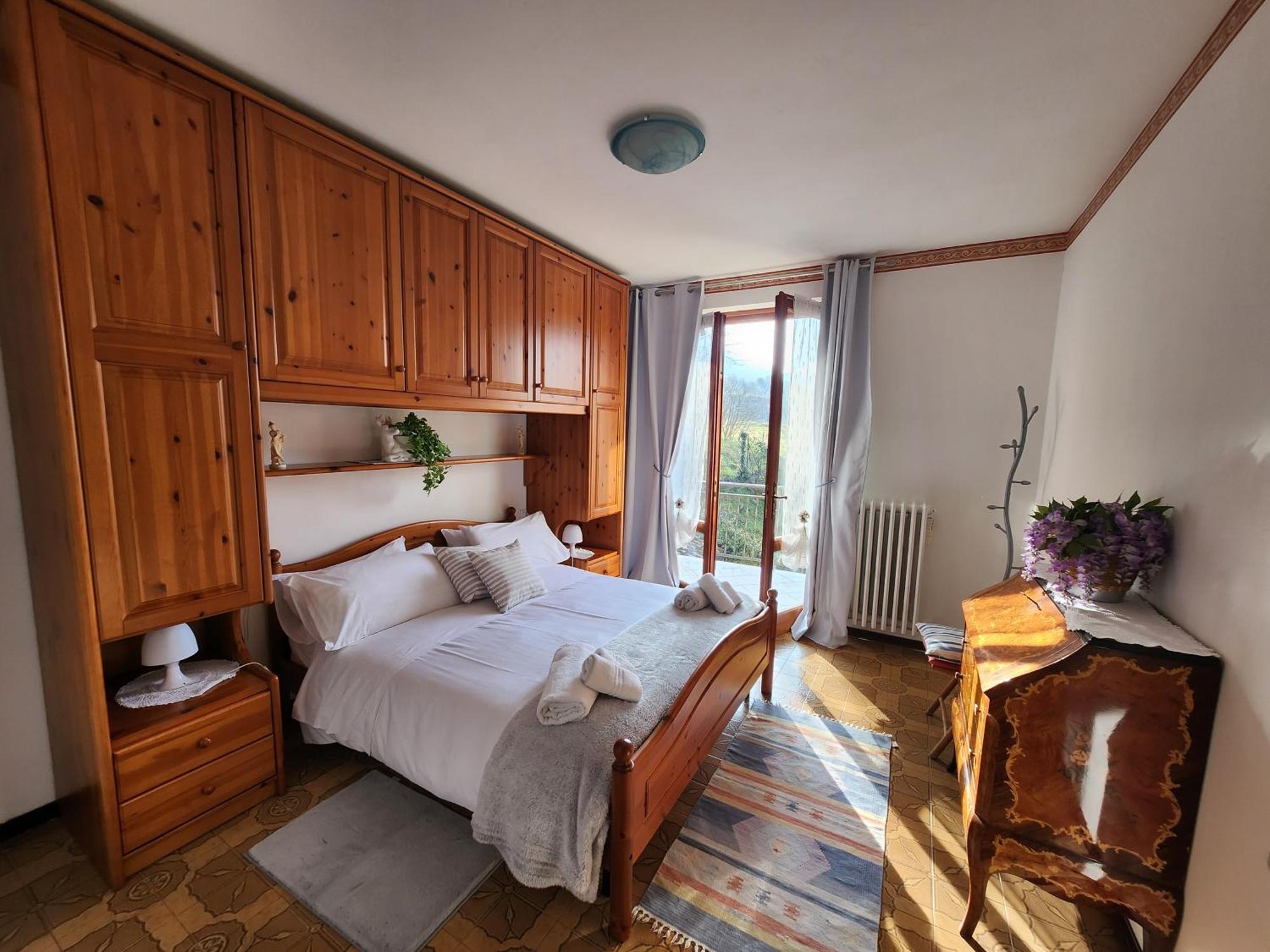 Apartment L'Ulivo Lake View Private Road 5 Kilometers From Varenna Lierna Exterior photo