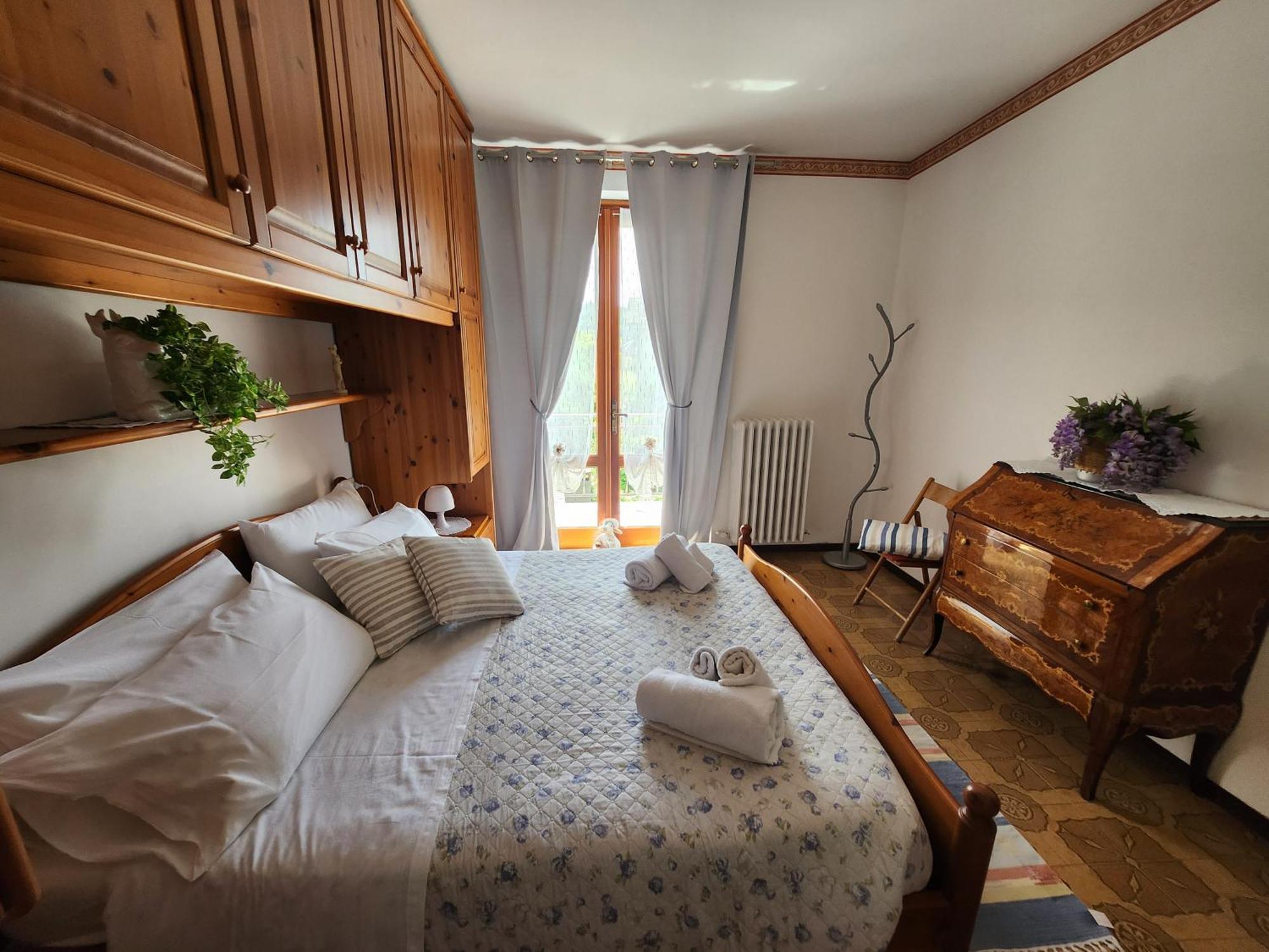 Apartment L'Ulivo Lake View Private Road 5 Kilometers From Varenna Lierna Exterior photo